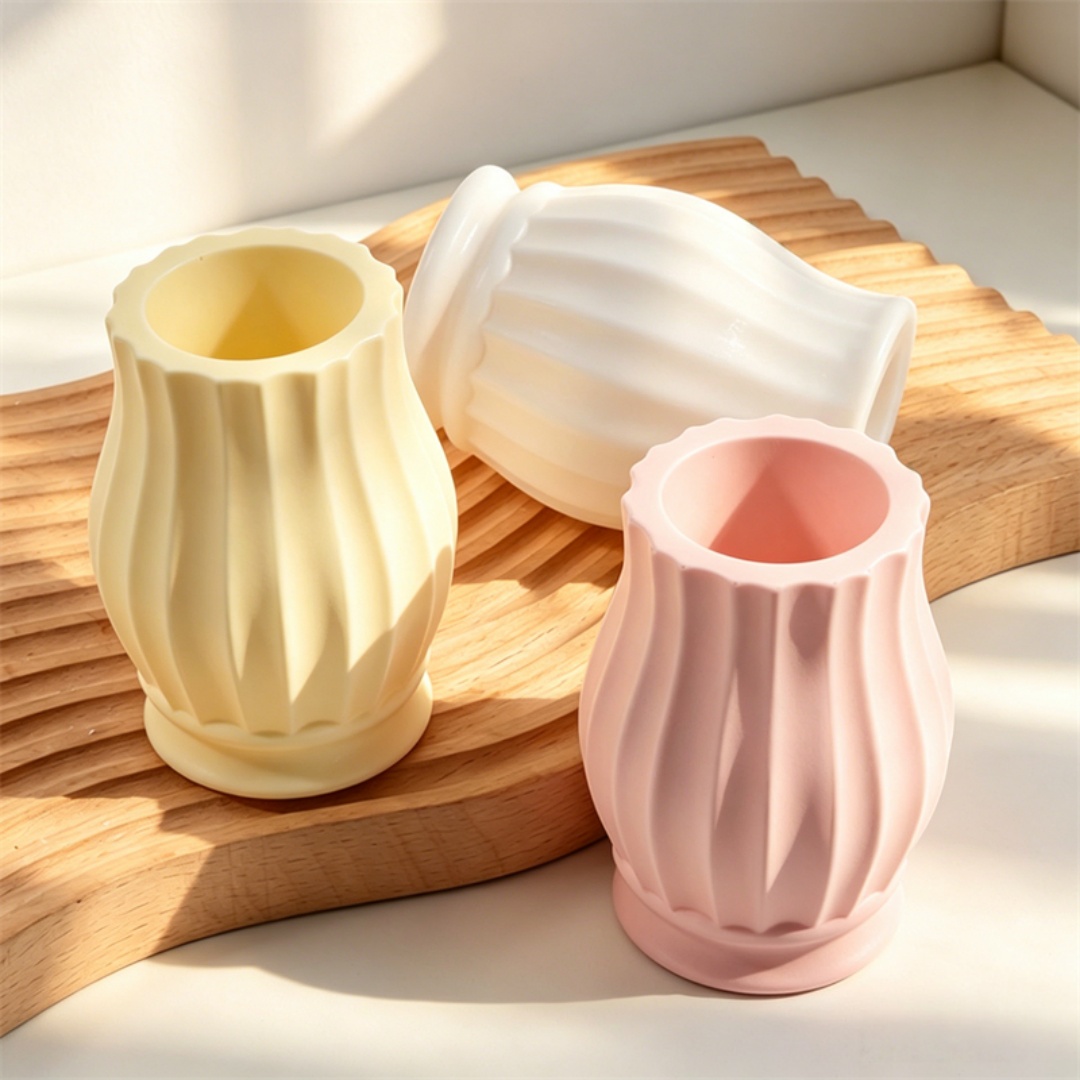 Embossed Pattern Curved Vase S - Potsticker Mold 评论和价格